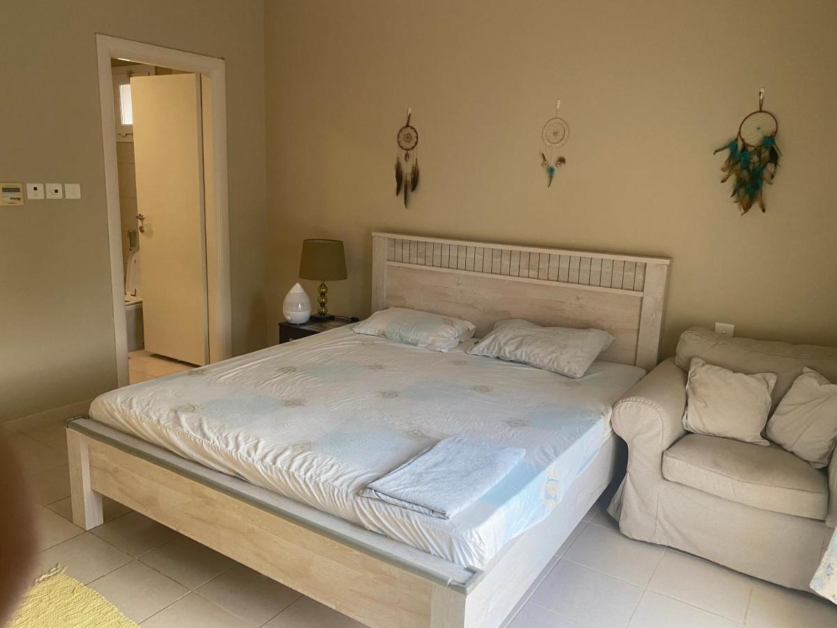 Spacious 4-Bedroom Villa, Children Friendly Dubaj Zewnętrze zdjęcie